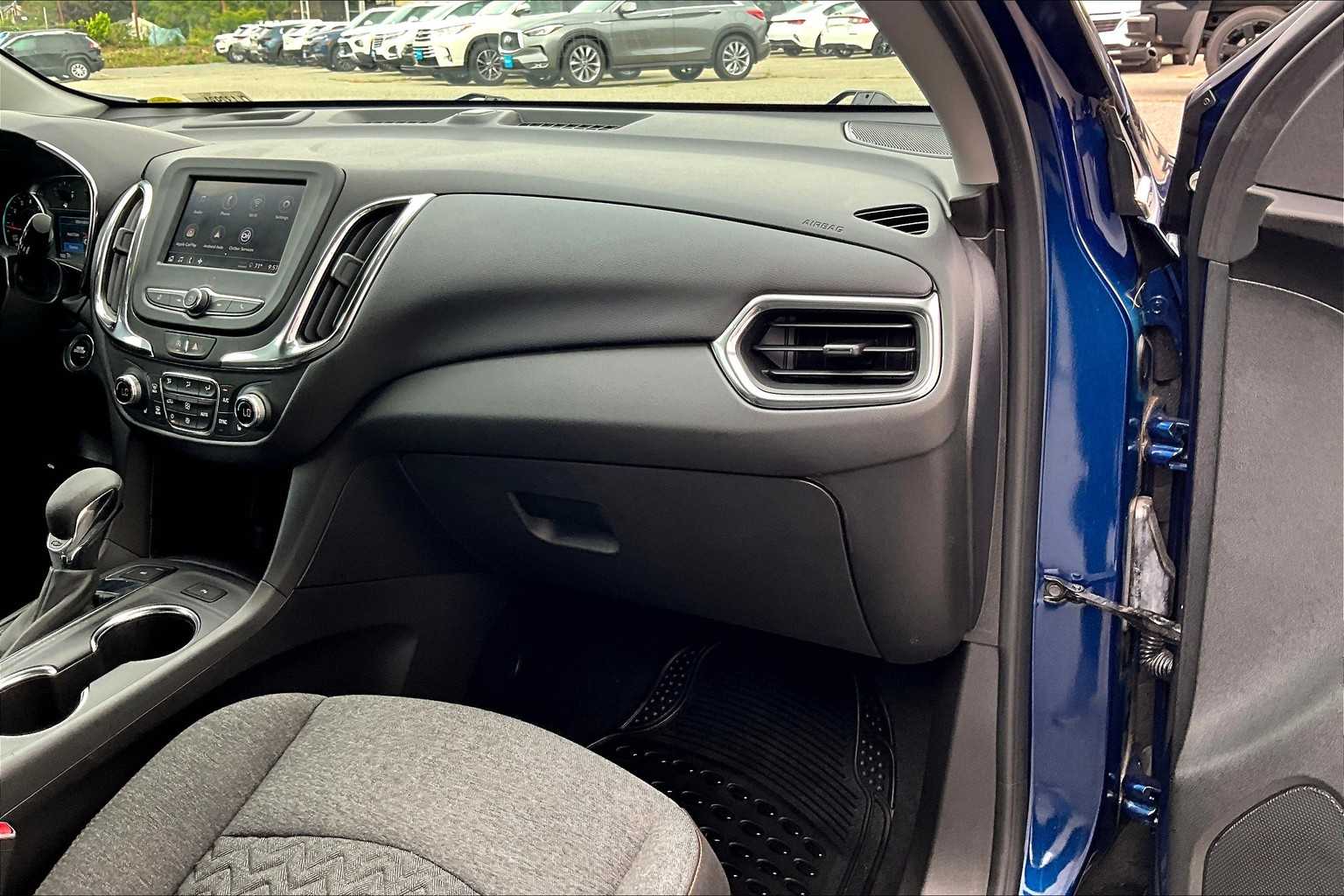 2022 Chevrolet Equinox LT - Photo 13