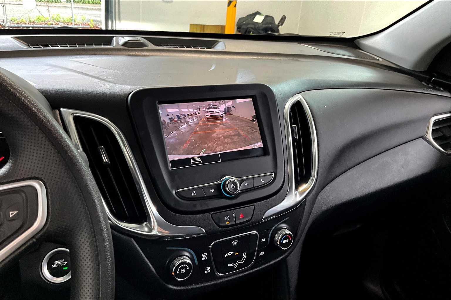 2023 Chevrolet Equinox LT - Photo 19