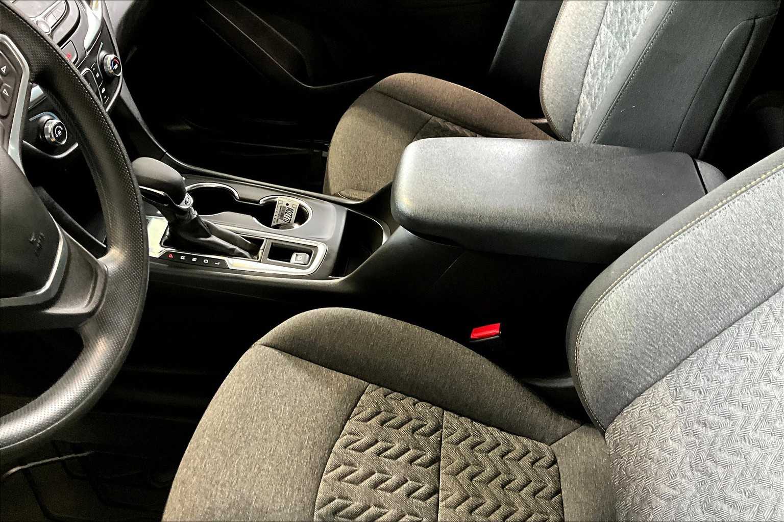2023 Chevrolet Equinox LT - Photo 20
