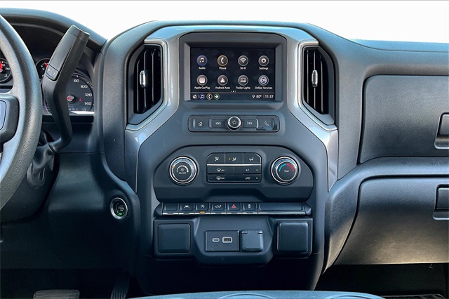 2023 Chevrolet Silverado 1500 Custom - Photo 17
