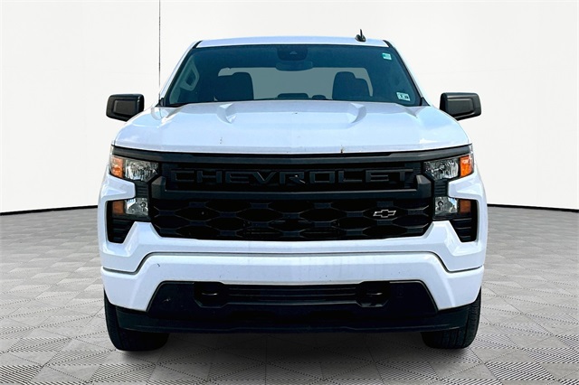 2023 Chevrolet Silverado 1500 Custom - Photo 2