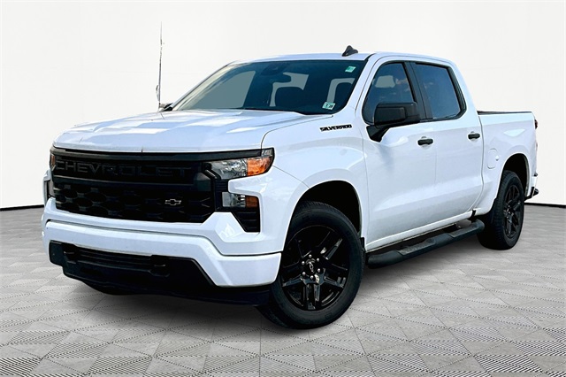 2023 Chevrolet Silverado 1500 Custom - Photo 3