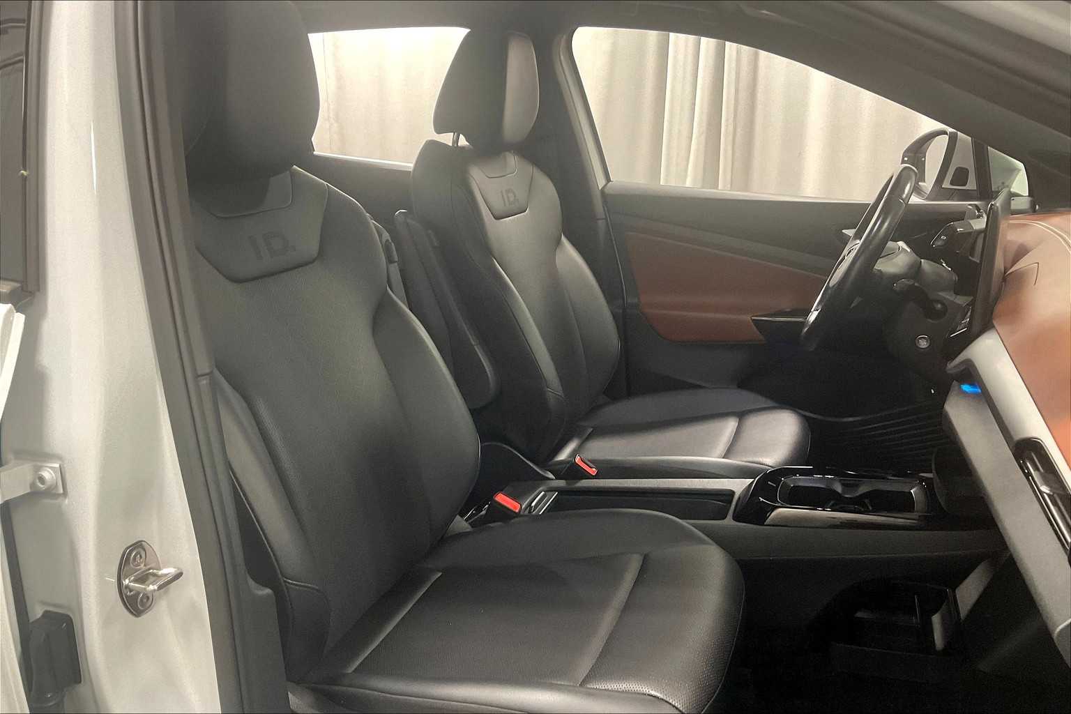 2021 Volkswagen ID.4 Pro S - Photo 11