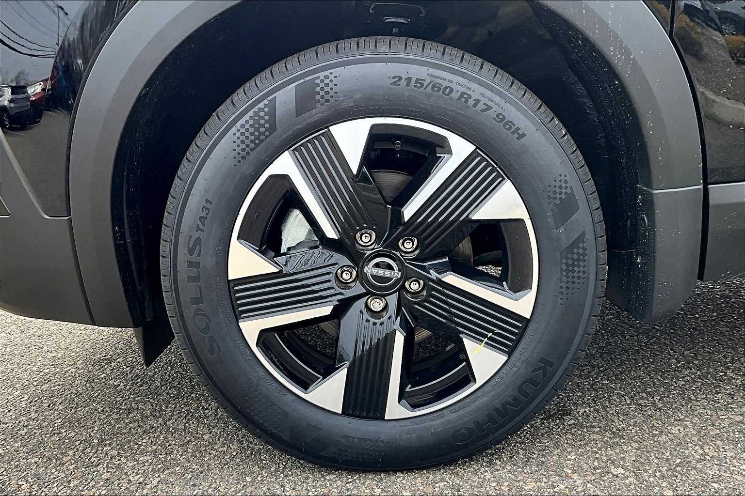 2025 Nissan Kicks SV - Photo 8