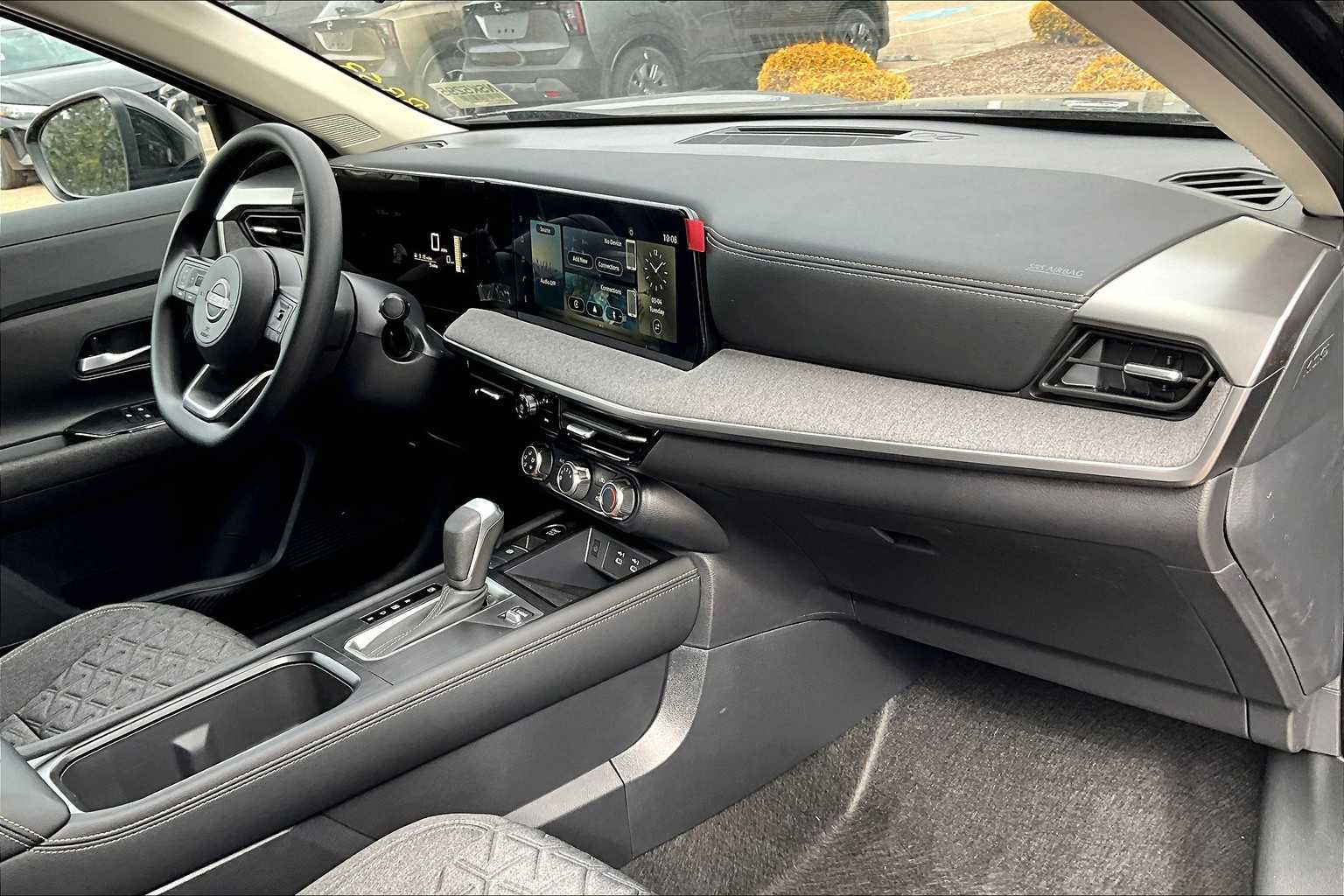 2025 Nissan Kicks SV - Photo 10