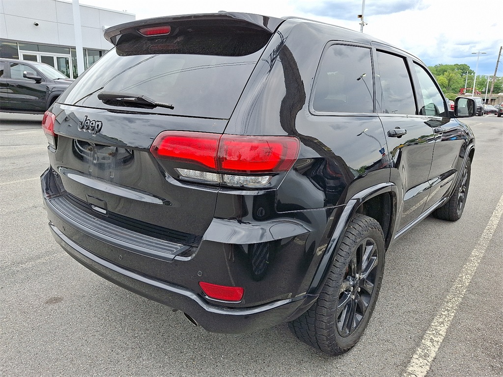 2018 Jeep Grand Cherokee Altitude - Photo 7