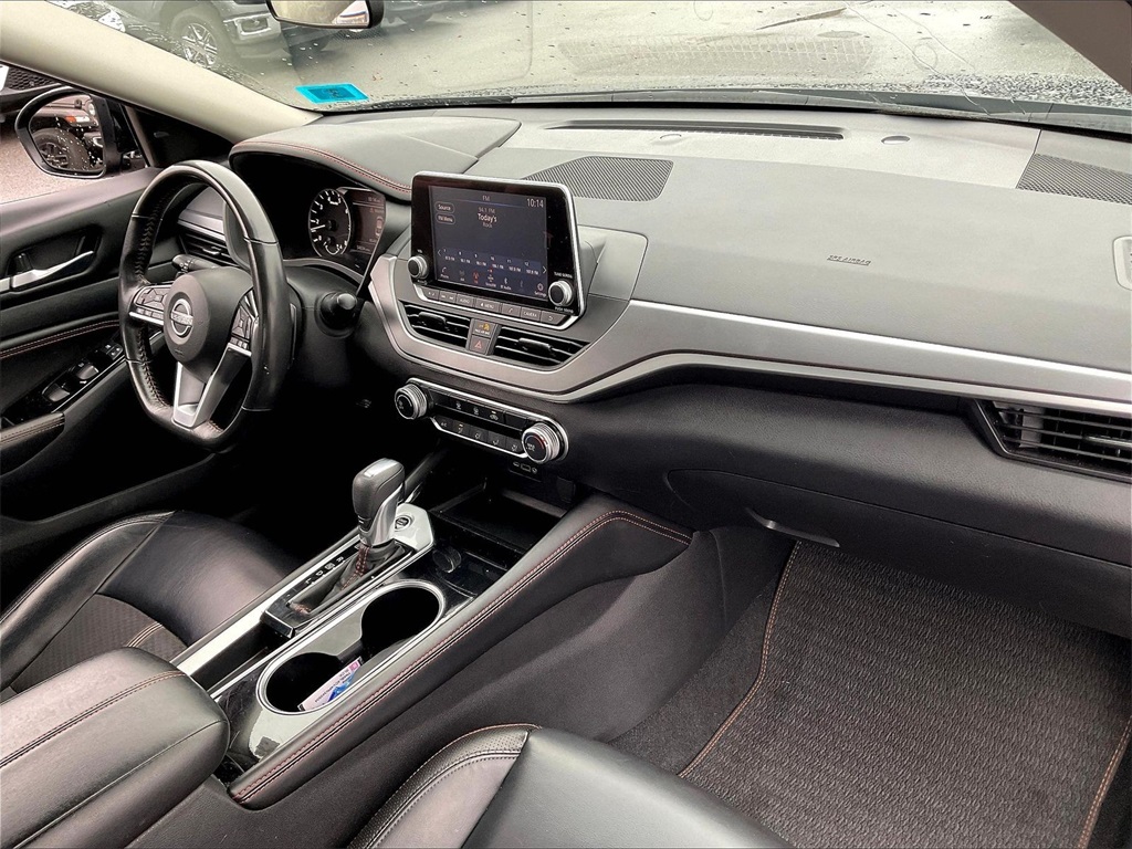 2023 Nissan Altima 2.5 SR - Photo 13