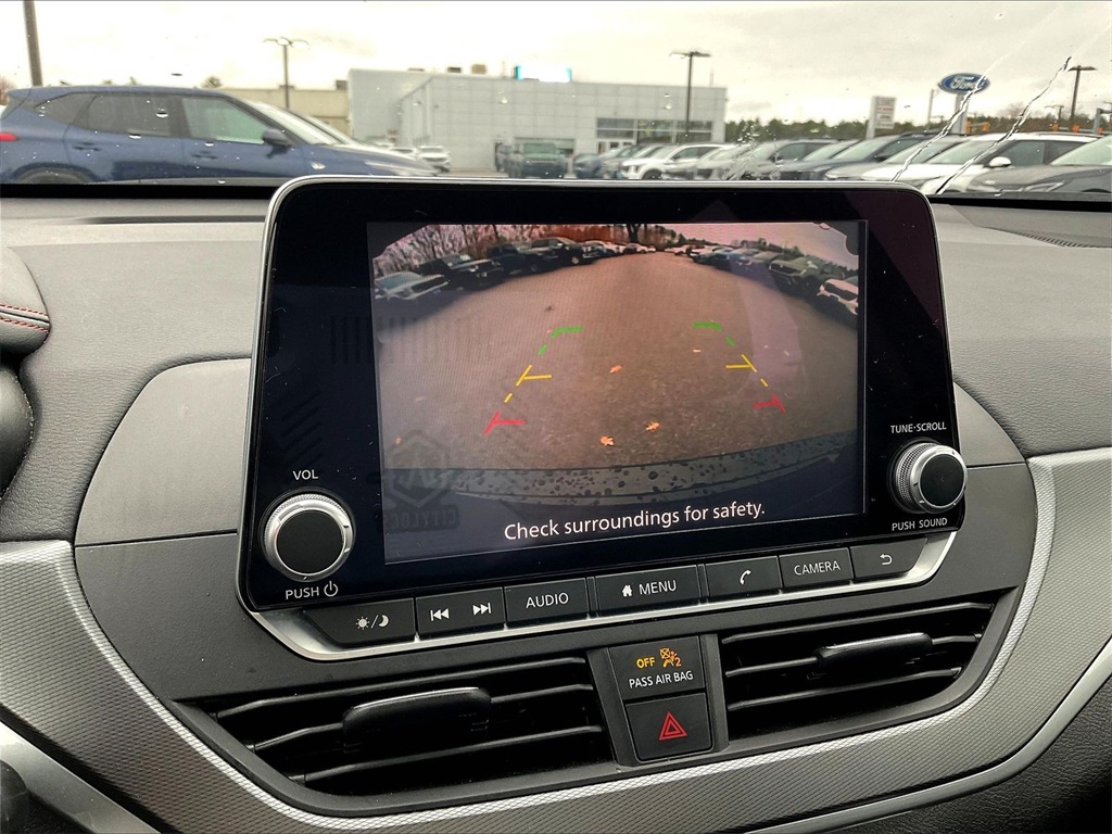 2023 Nissan Altima 2.5 SR - Photo 18