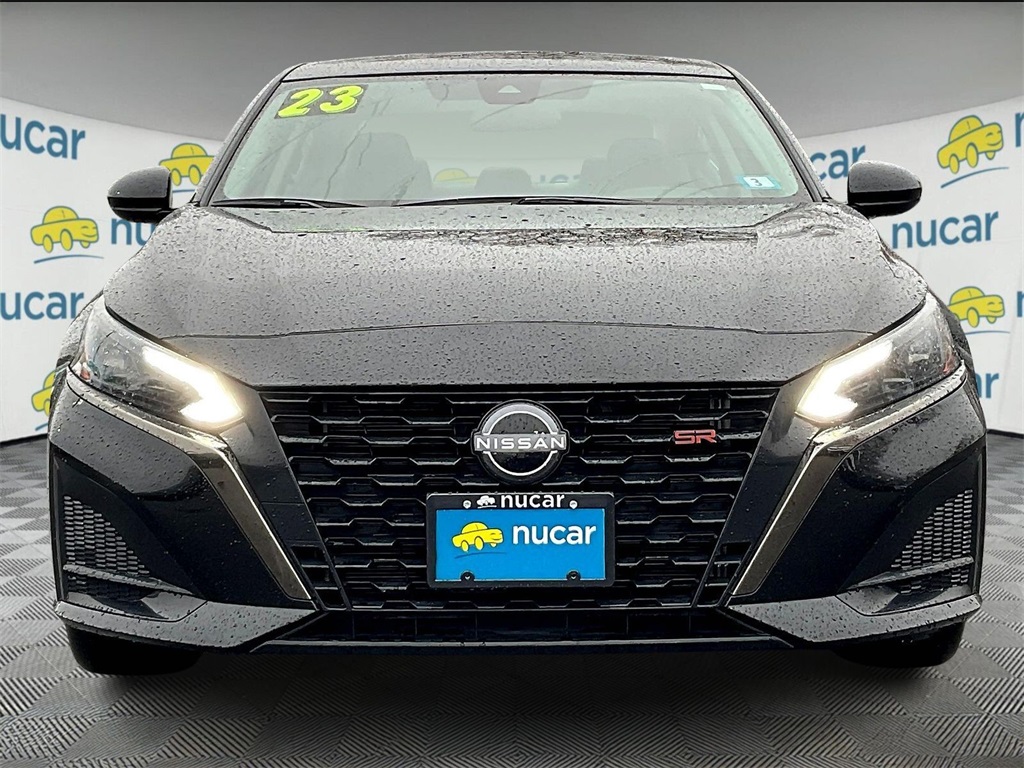 2023 Nissan Altima 2.5 SR - Photo 2