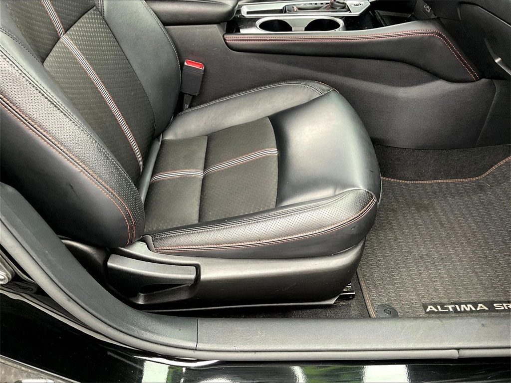 2023 Nissan Altima 2.5 SR - Photo 34