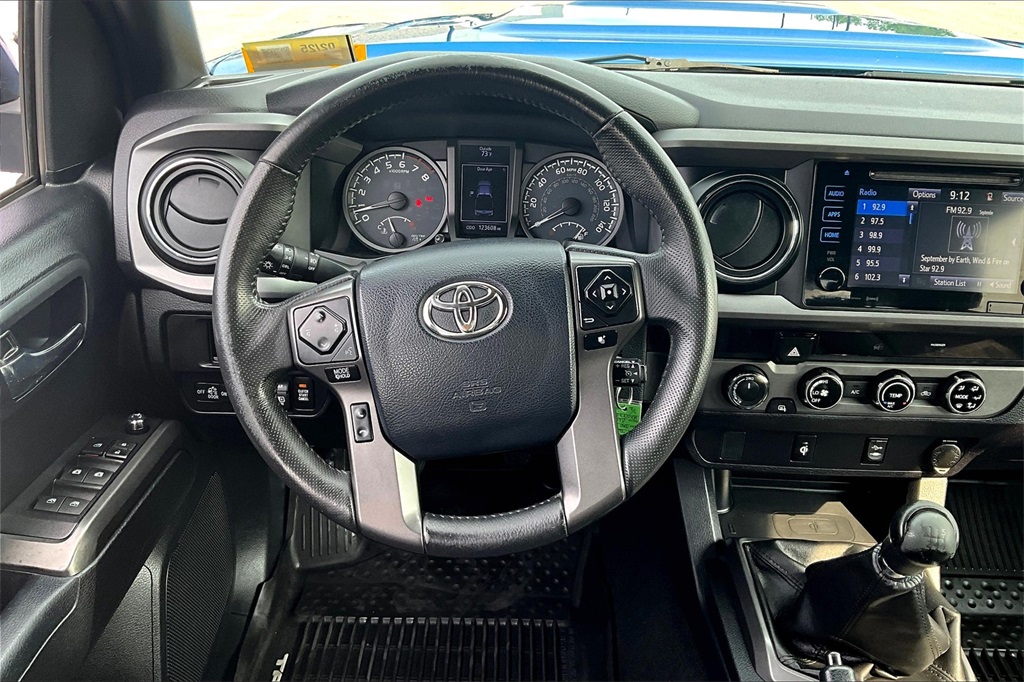 2017 Toyota Tacoma TRD Sport - Photo 17