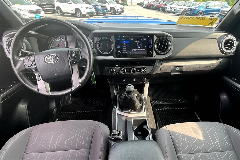 2017 Toyota Tacoma TRD Sport - Photo 21