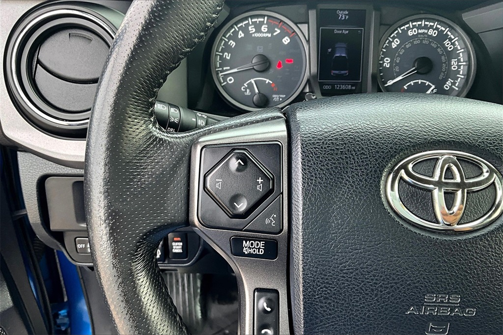 2017 Toyota Tacoma TRD Sport - Photo 23
