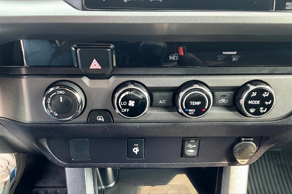 2017 Toyota Tacoma TRD Sport - Photo 26
