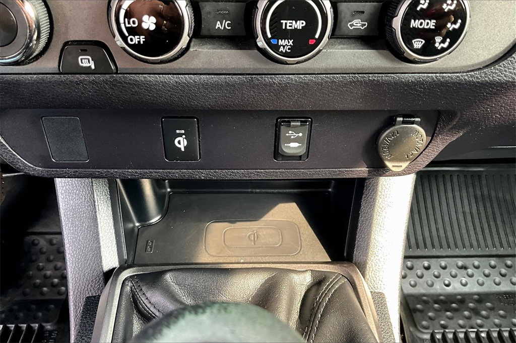 2017 Toyota Tacoma TRD Sport - Photo 27