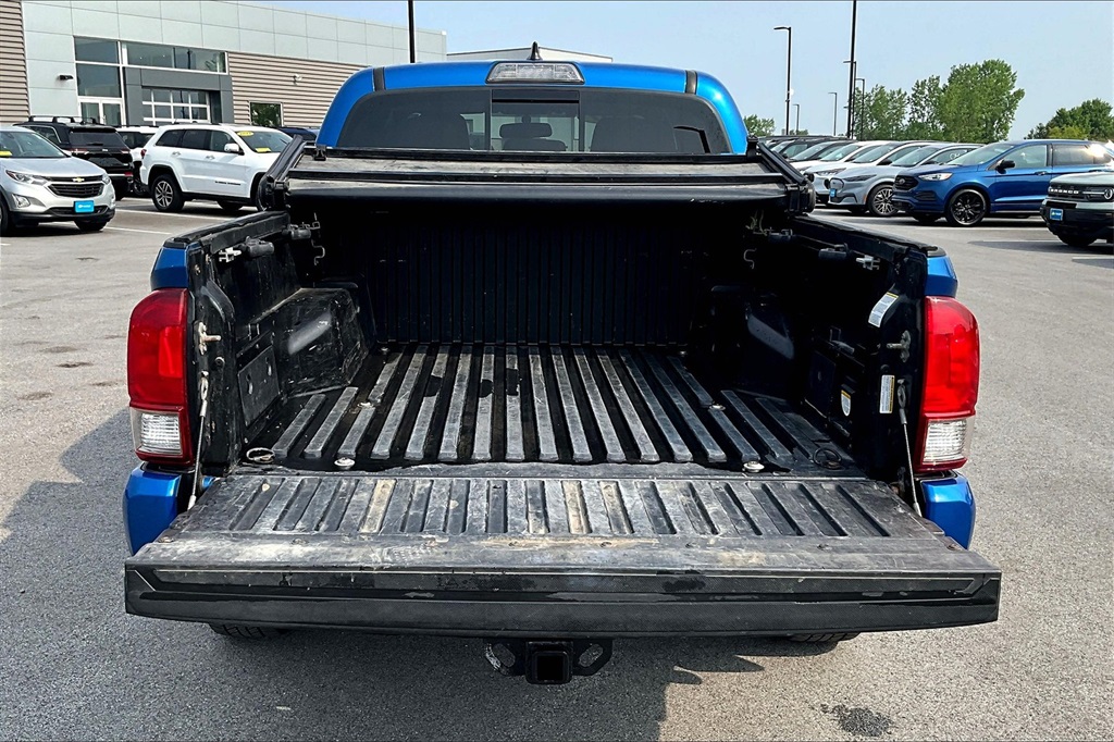 2017 Toyota Tacoma TRD Sport - Photo 31