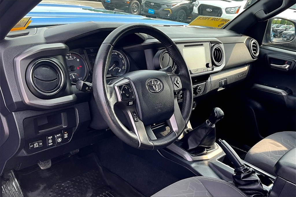 2017 Toyota Tacoma TRD Sport - Photo 8