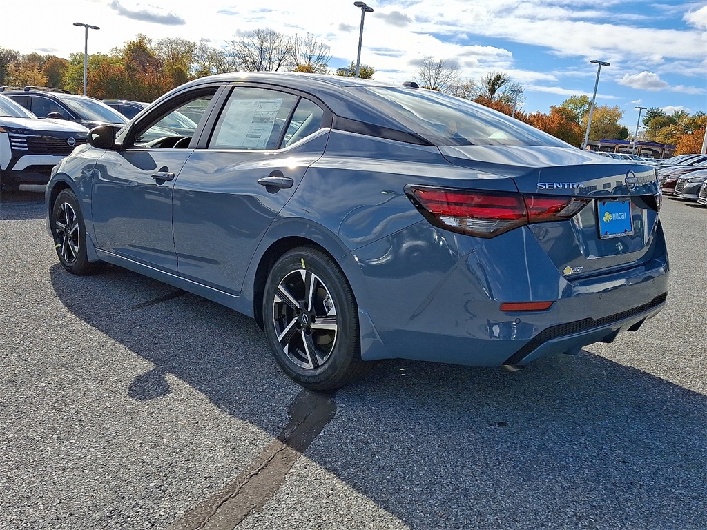 2025 Nissan Sentra SV - Photo 3