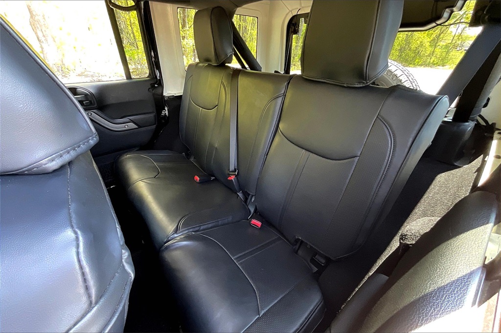 2017 Jeep Wrangler Unlimited Sport - Photo 24