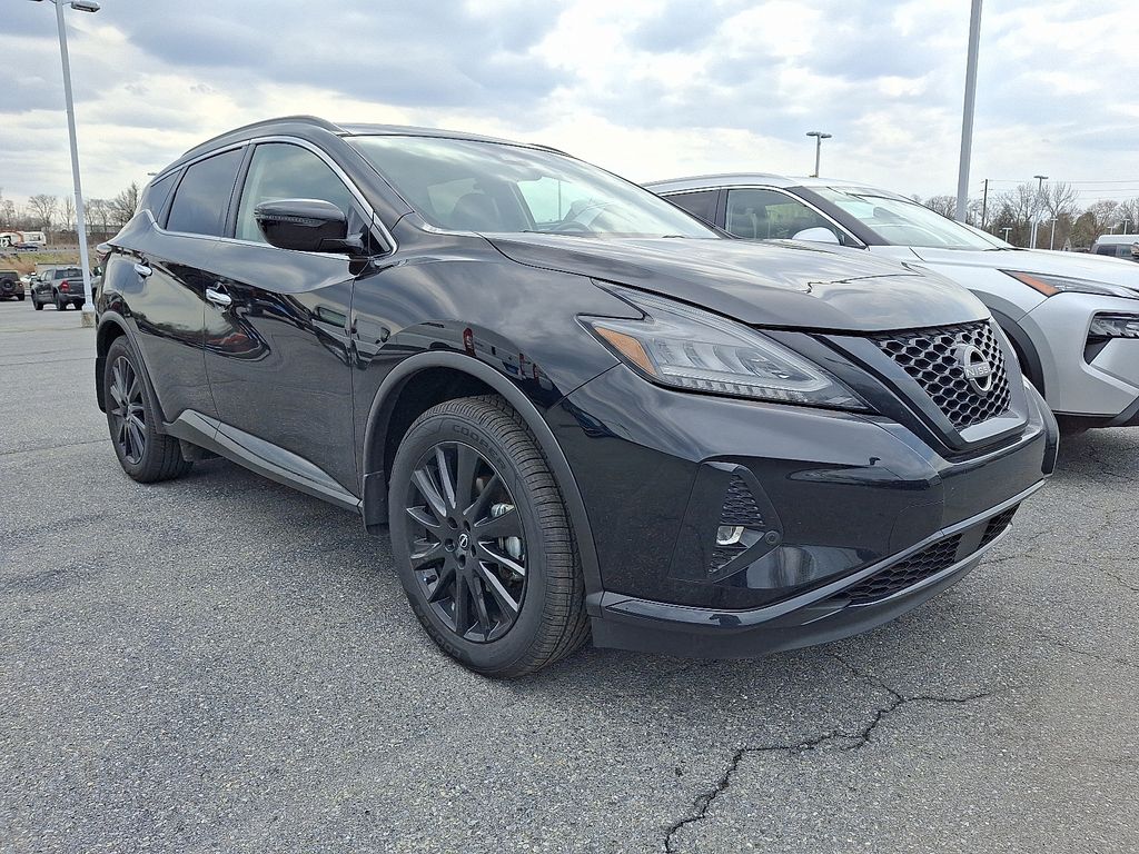 2023 Nissan Murano SV