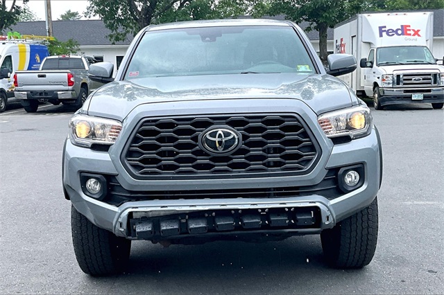 2021 Toyota Tacoma SR5 - Photo 2