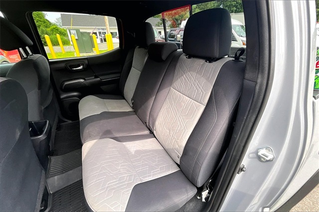 2021 Toyota Tacoma SR5 - Photo 21