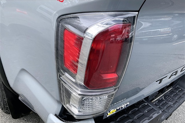 2021 Toyota Tacoma SR5 - Photo 32