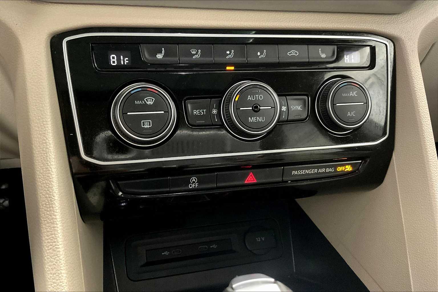 2022 Volkswagen Atlas 2.0T SE w/Technology - Photo 27