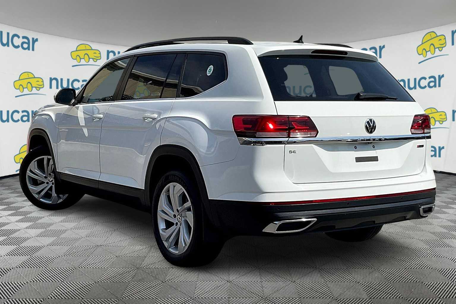 2022 Volkswagen Atlas 2.0T SE w/Technology - Photo 4