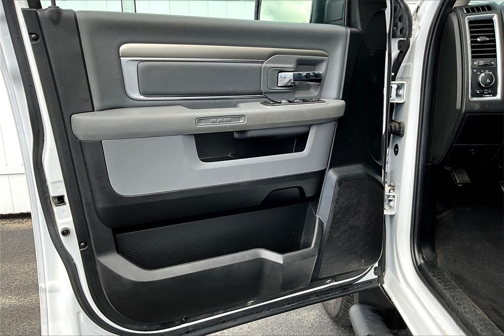 2020 Ram 1500 Classic Warlock - Photo 9