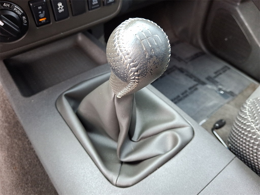 2015 Nissan Xterra PRO-4X - Photo 14