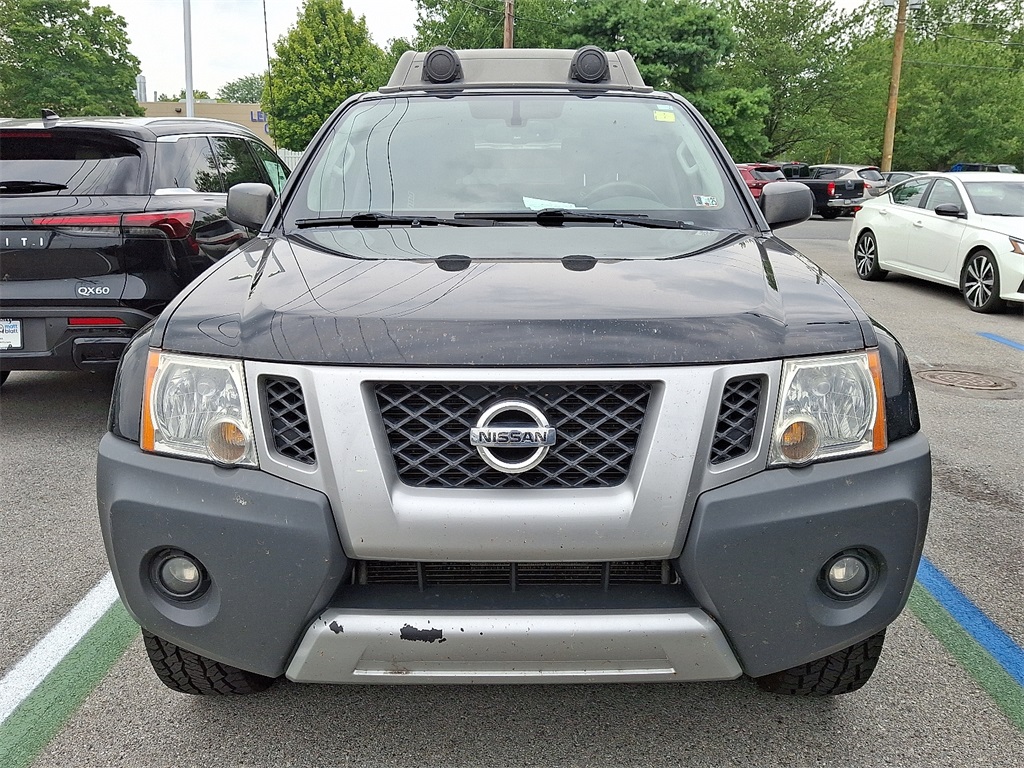 2015 Nissan Xterra PRO-4X - Photo 2