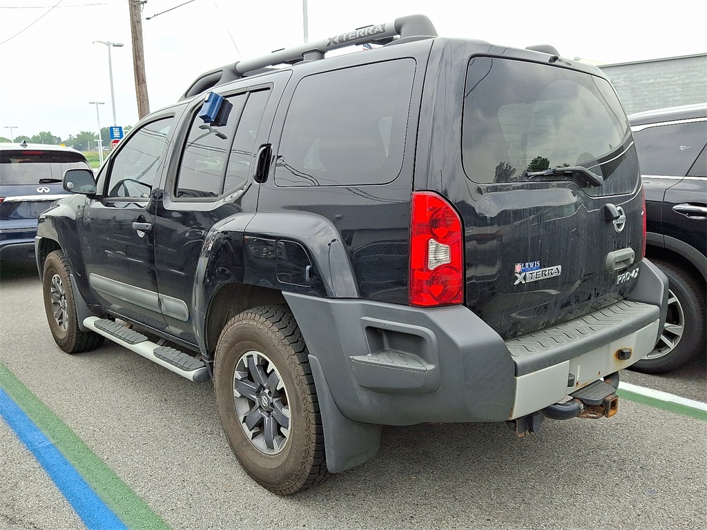2015 Nissan Xterra PRO-4X - Photo 4