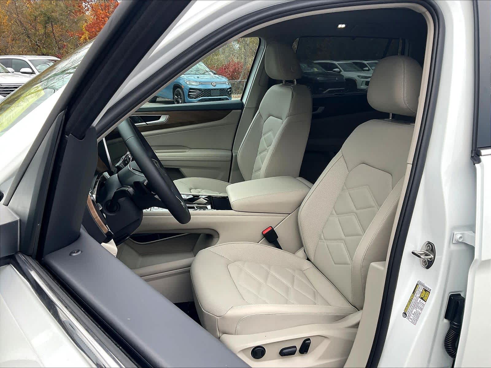 2026 Volkswagen Atlas 2.0T SE w/Technology - Photo 11