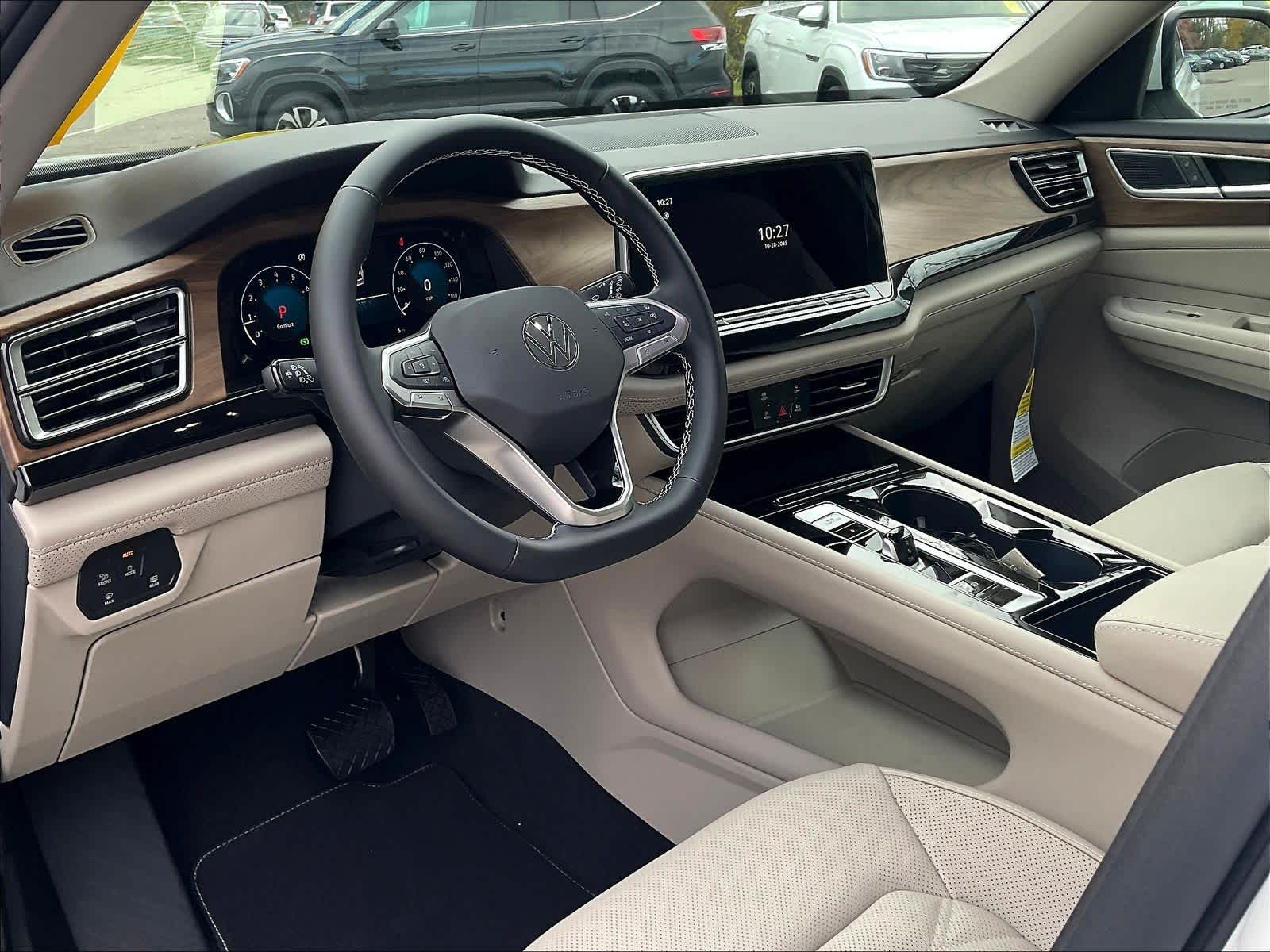 2026 Volkswagen Atlas 2.0T SE w/Technology - Photo 9