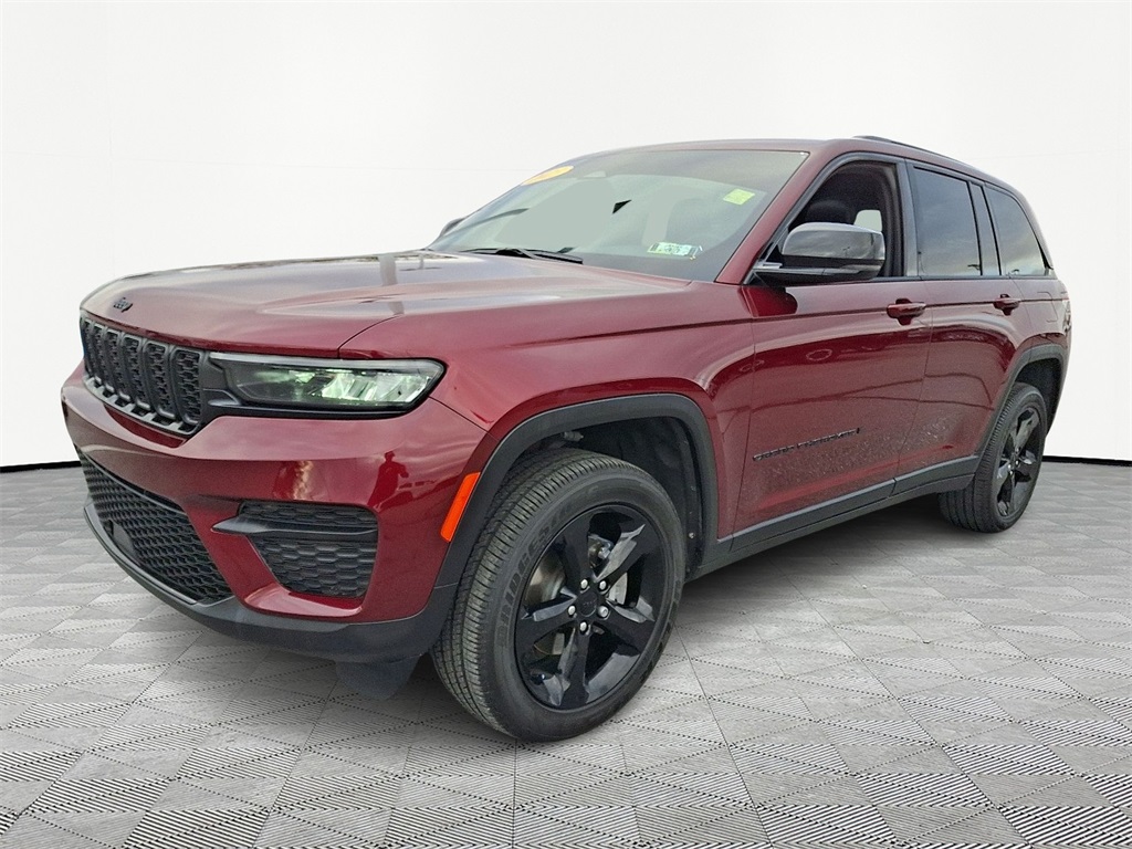 2023 Jeep Grand Cherokee Altitude - Photo 3