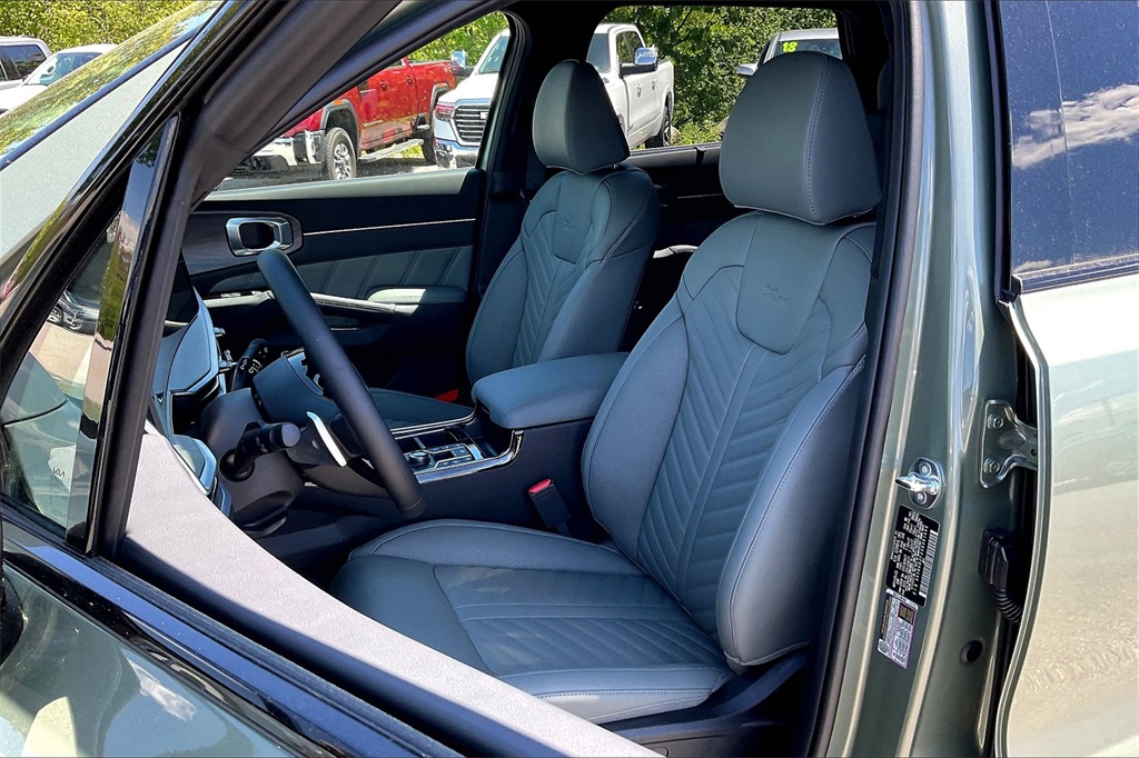 2025 Kia Sorento X-Pro SX Prestige - Photo 11