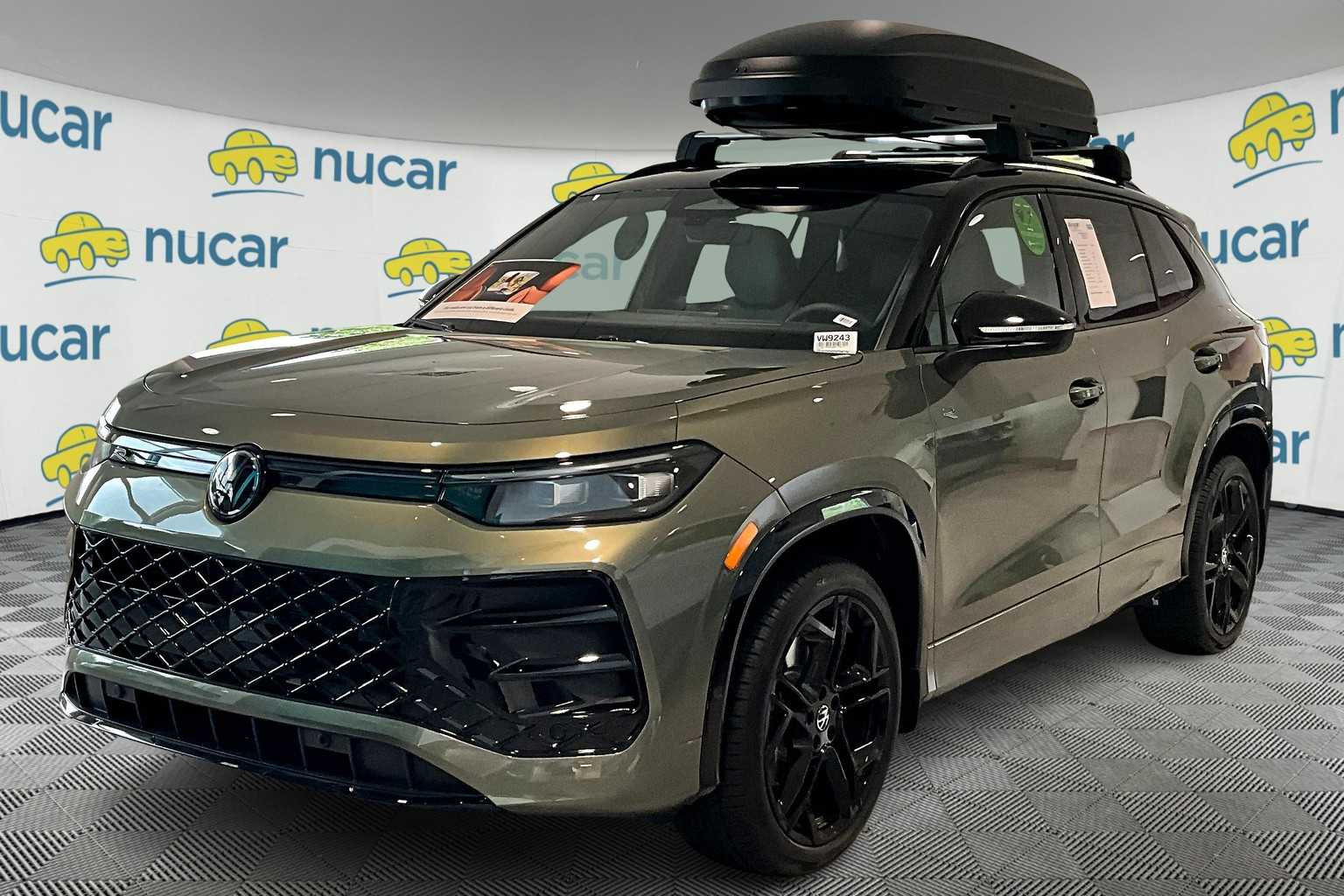 2025 Volkswagen Tiguan SE R-Line Black - Photo 4