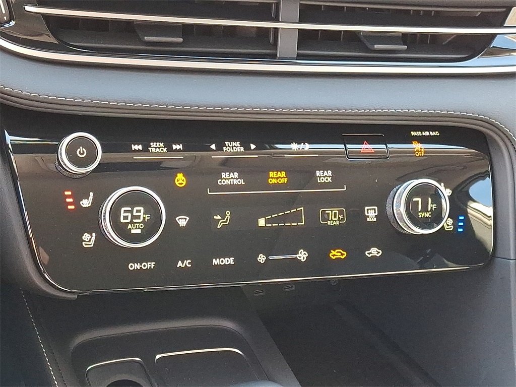 2026 INFINITI QX60 LUXE - Photo 13