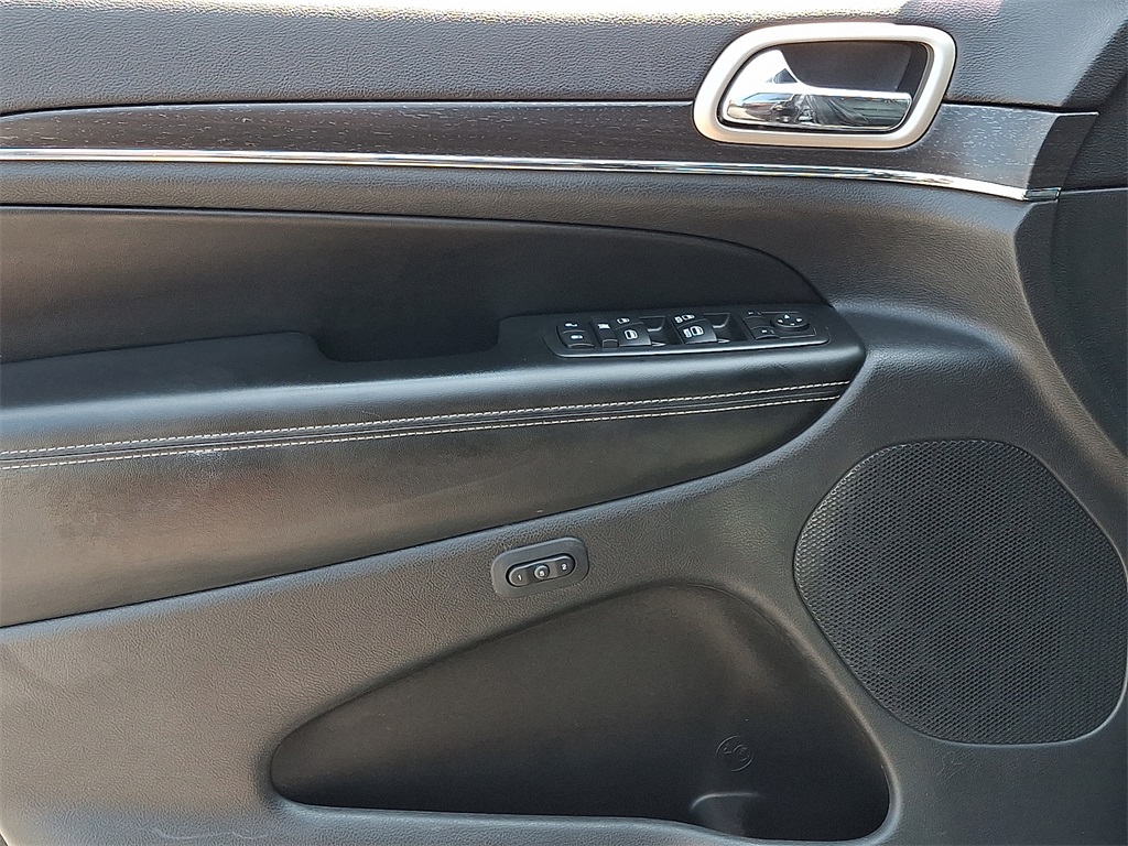 2015 Jeep Grand Cherokee Limited - Photo 13