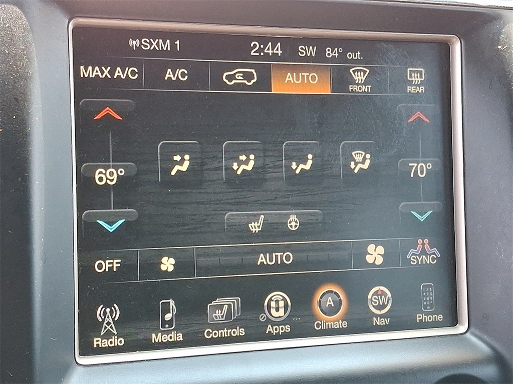 2015 Jeep Grand Cherokee Limited - Photo 17