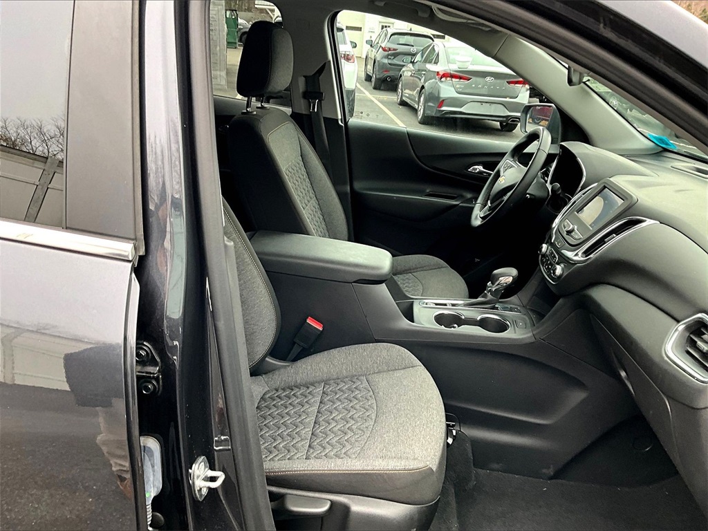2023 Chevrolet Equinox LT - Photo 11