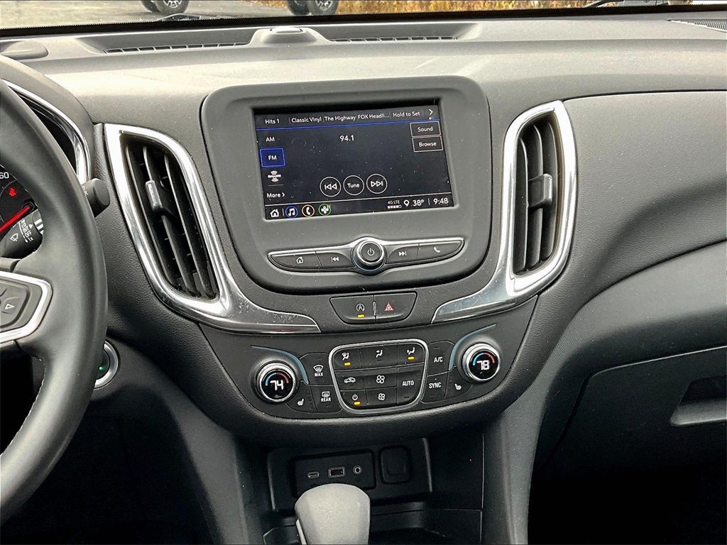 2023 Chevrolet Equinox LT - Photo 18