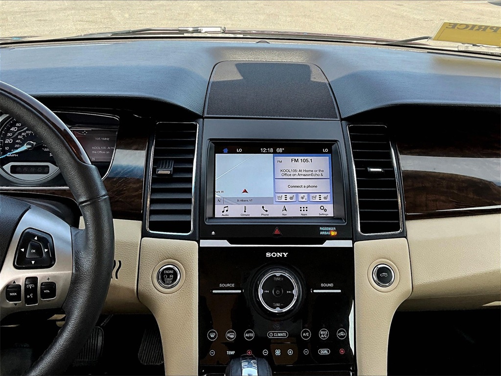 2018 Ford Taurus Limited - Photo 18