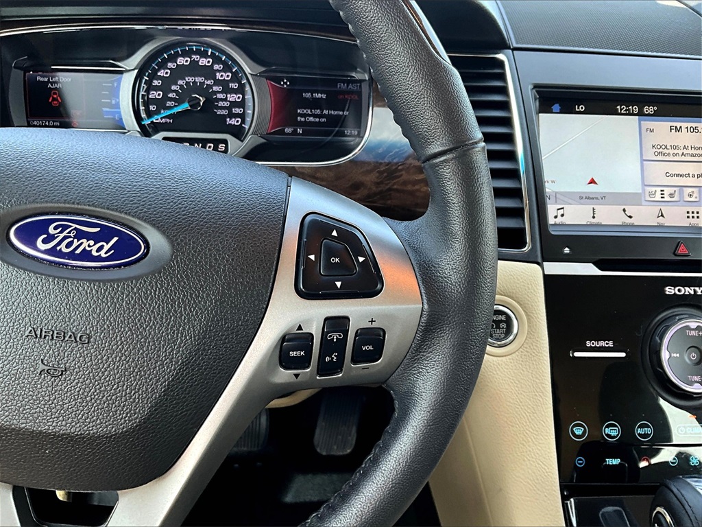 2018 Ford Taurus Limited - Photo 24
