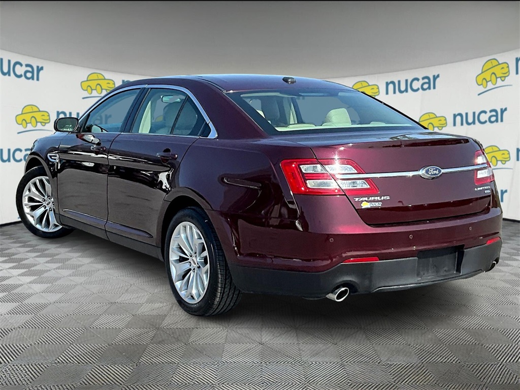 2018 Ford Taurus Limited - Photo 4