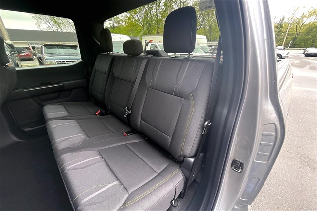 2025 Ford F-150 STX - Photo 11