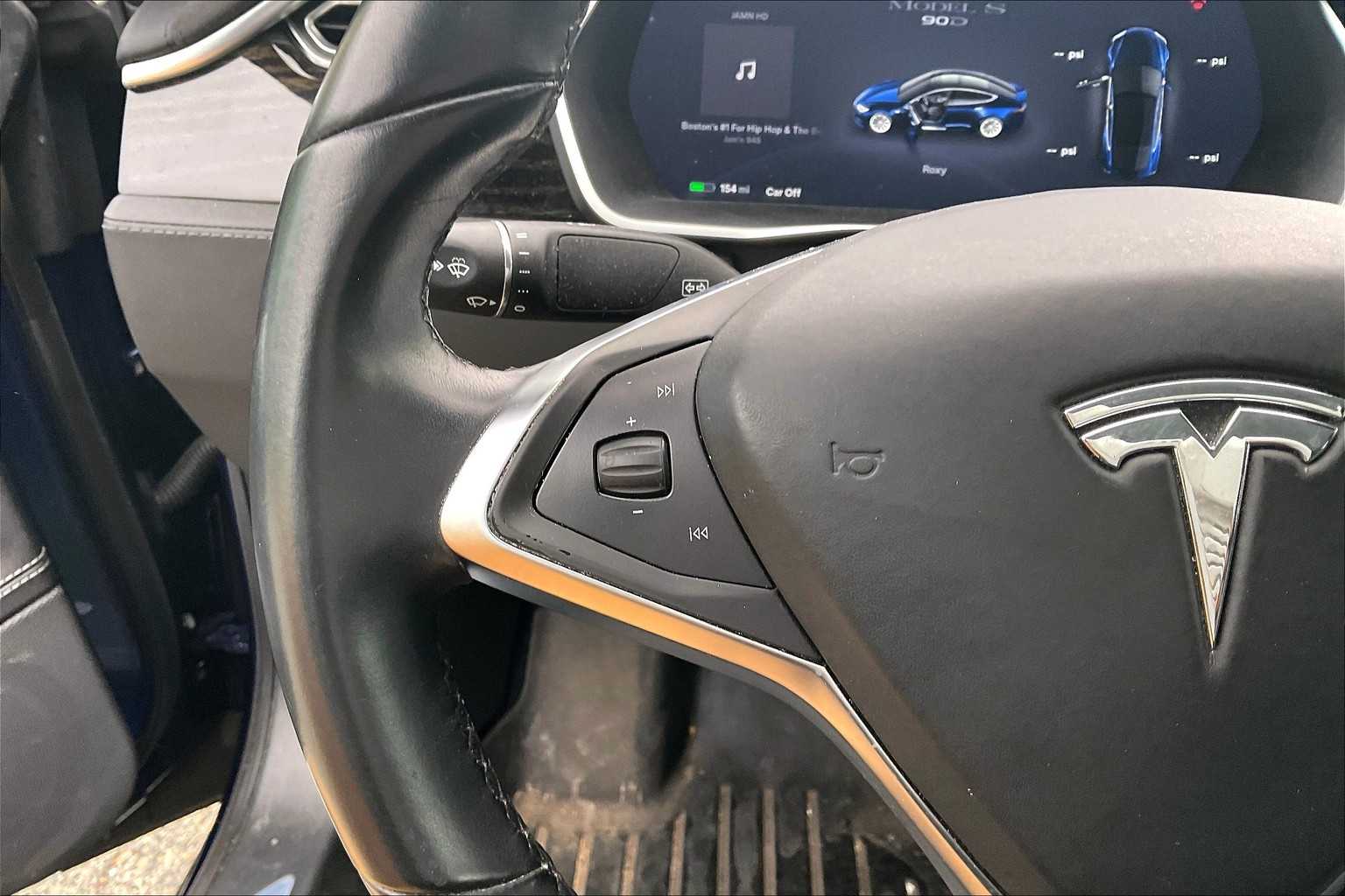 2016 Tesla Model S 90D - Photo 21