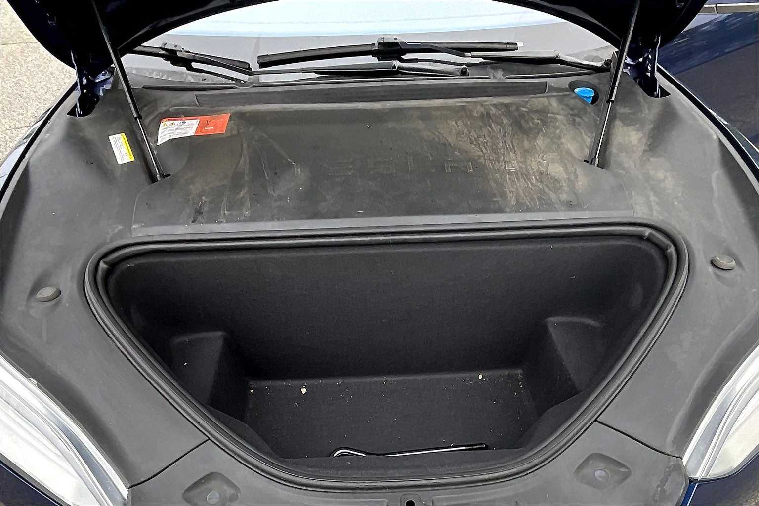 2016 Tesla Model S 90D - Photo 28