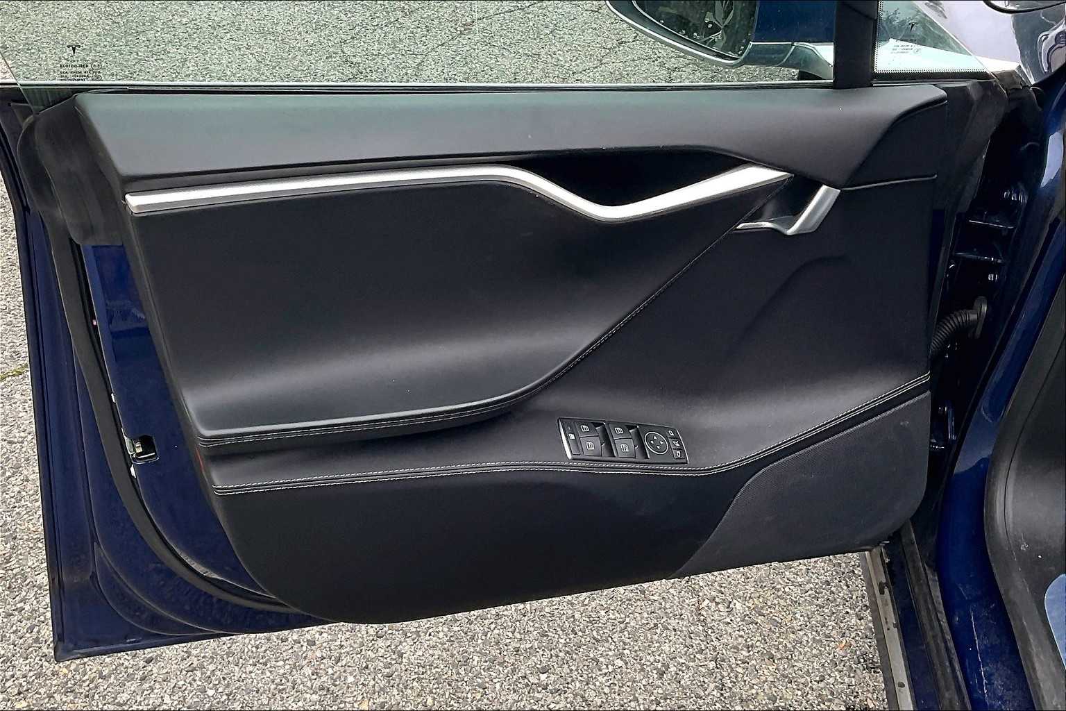 2016 Tesla Model S 90D - Photo 7